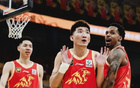 紅衣男多次鬧事，身份曝光！慣犯再現(xiàn)，遼籃主場惹事，廣廈嚴(yán)懲不貸。
