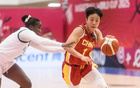 40中19，轟53分15板，女籃新雙核顯威。無張子宇，輸球亦有收獲。